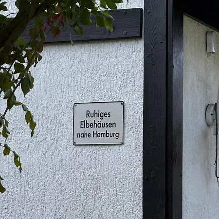 Ruhiges Elbhaeuschen Nahe Hamburg Hébergement de vacances Hollern-Twielenfleth