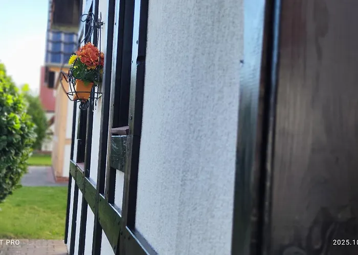 Ruhiges Elbhaeuschen Nahe Hamburg *